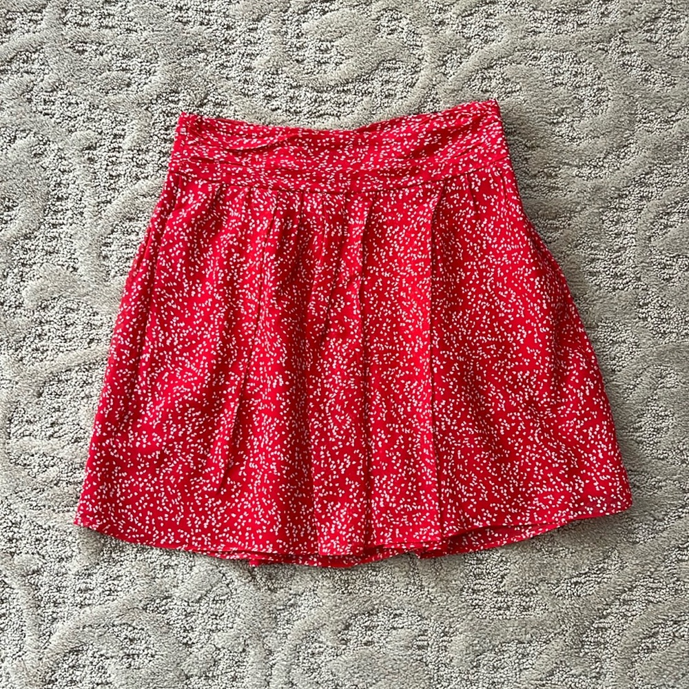 Club Monaco size 6 Red Silk Dot Print Skirt